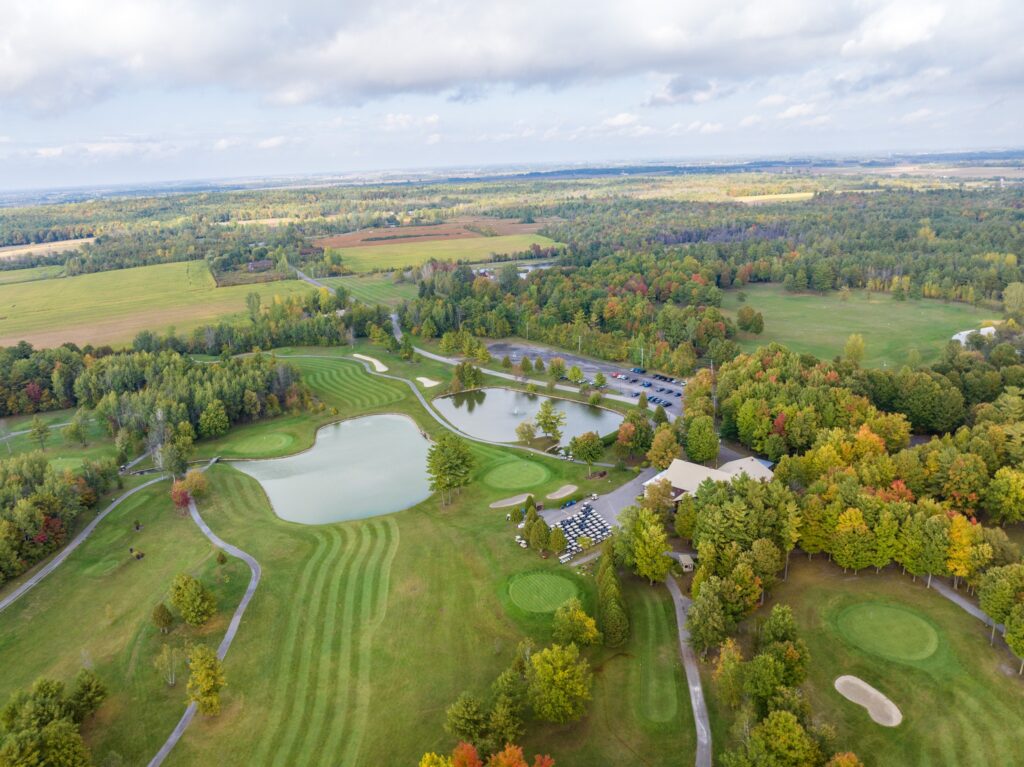 Golf international 2000 - Golf et chalet (2 à 4 personnes) - 2 nuitées et 2 rondes de golf